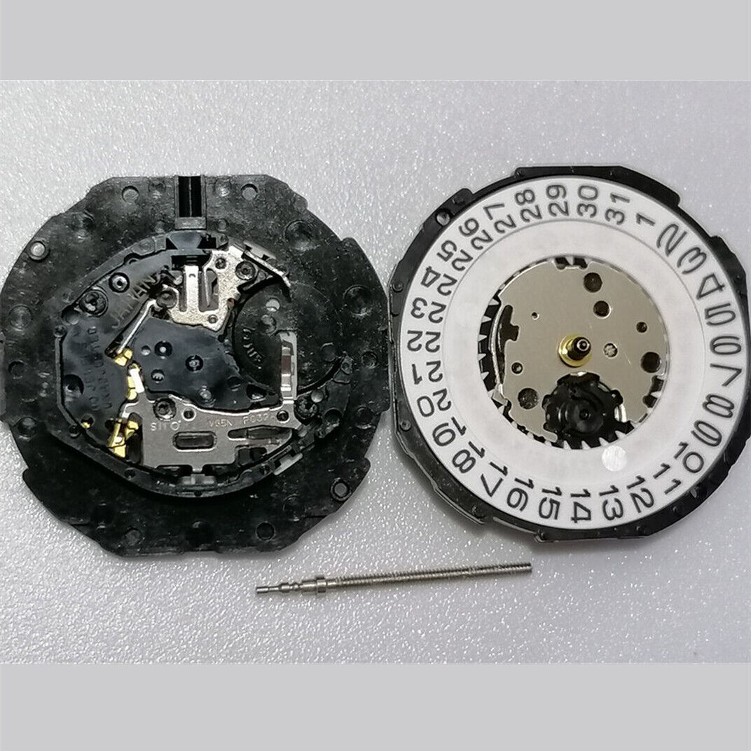 Hattori Epson PC32 quartz watch movement with 3 hands and date display at 6, Japan made.
