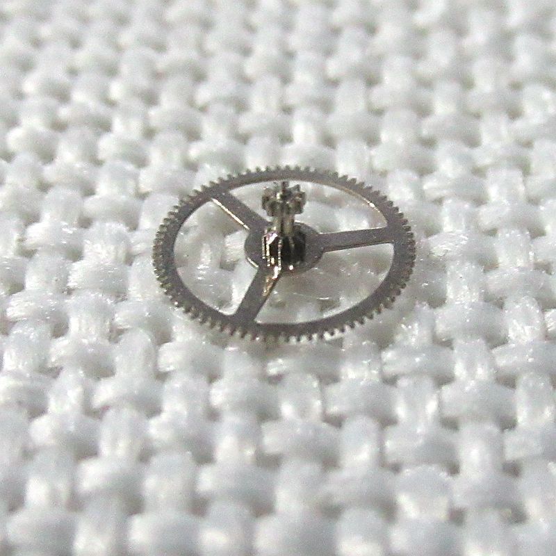 Original Third Wheel for Seiko Movement 7009 7S26#210B, precise watch part replacement