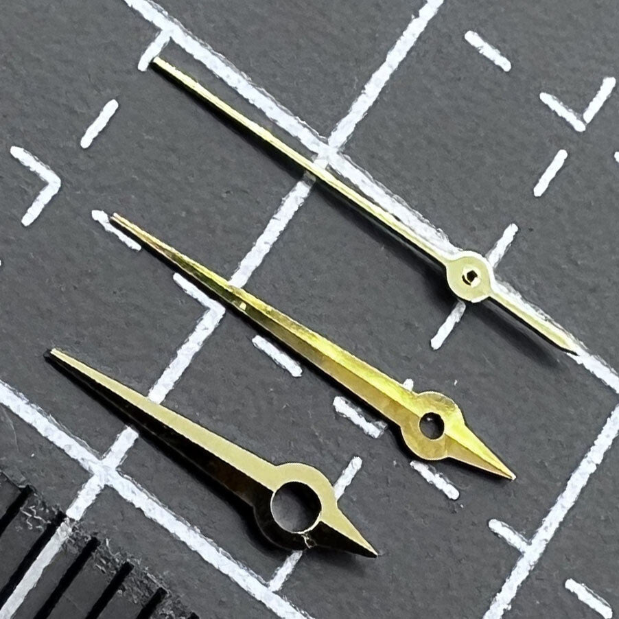 Set of silver watch hands for Ronda 785 quartz movement, 3 hands precision.