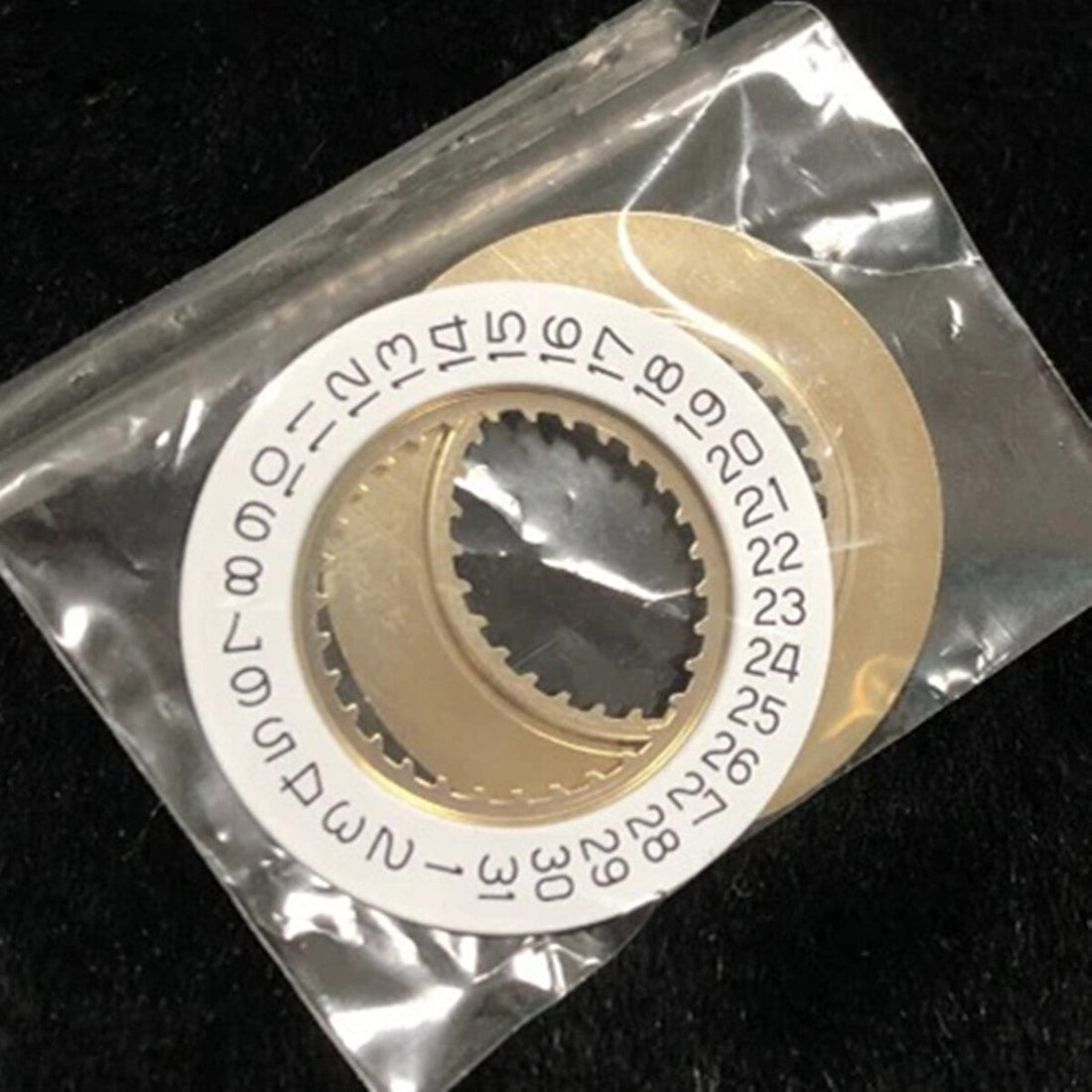 White date disk wheel showing date at 4 o'clock, compatible with Ronda 5040D and 5030D movements.
