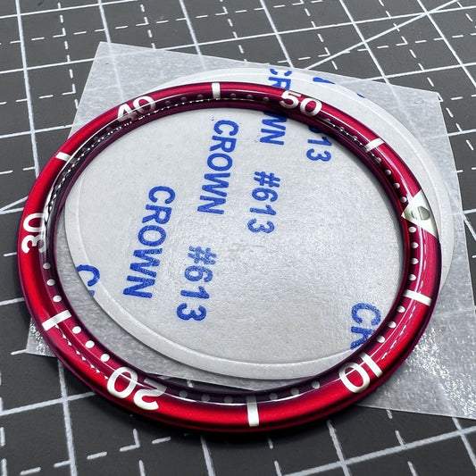 Aluminium bezel insert 39mm round with white engraved Arc font, 32.2mm by L�netteinsatz brand.