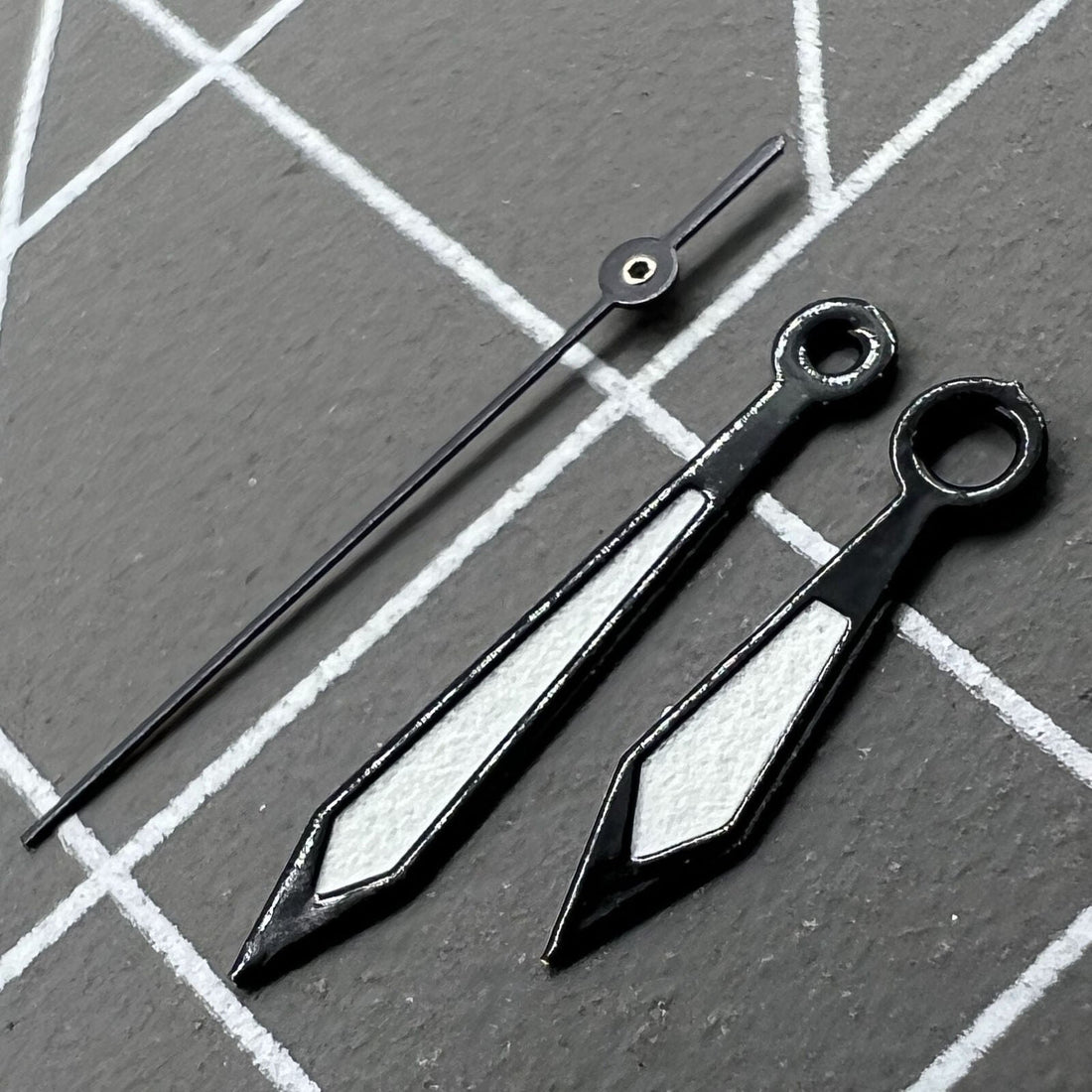 12mm black trim white painted watch hands, compatible with Ronda 515 quartz movement.