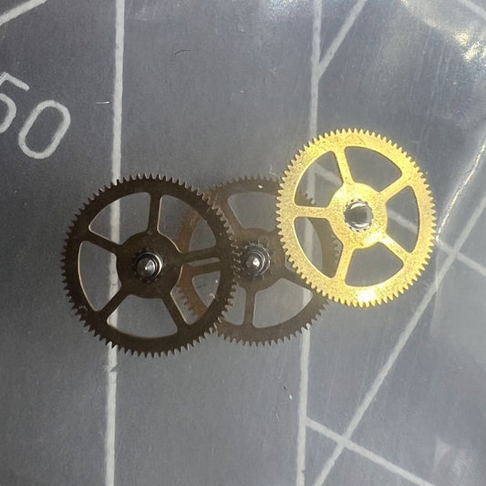 Watch accessory: Intermediate wheel for ETA C01.211 movement, precision part #6412 for repairs and maintenance.