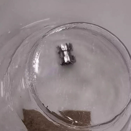 Sliding pinion replacement for 1530/1570 watch movement, compatible clutch part for precise timekeeping.