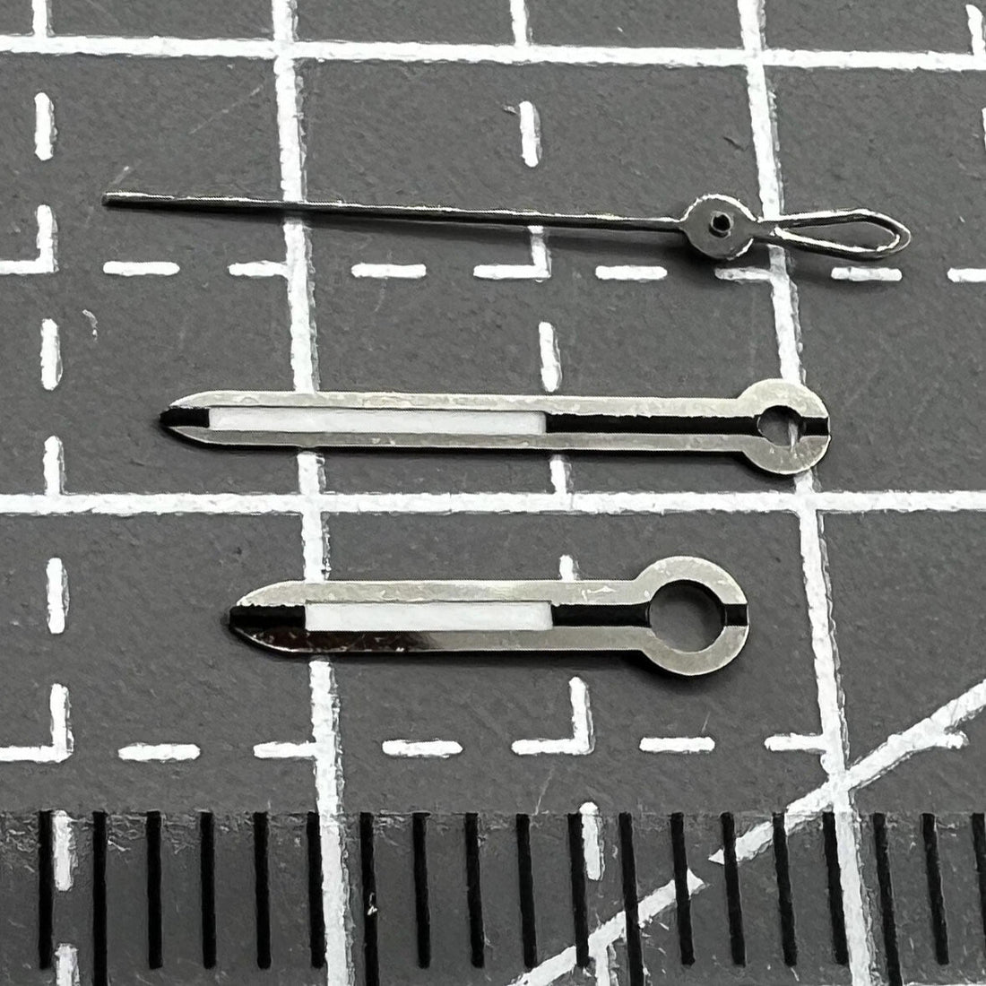 Silver trim watch hands set compatible with ETA 2824, 2834, 2836, 2846 movements.