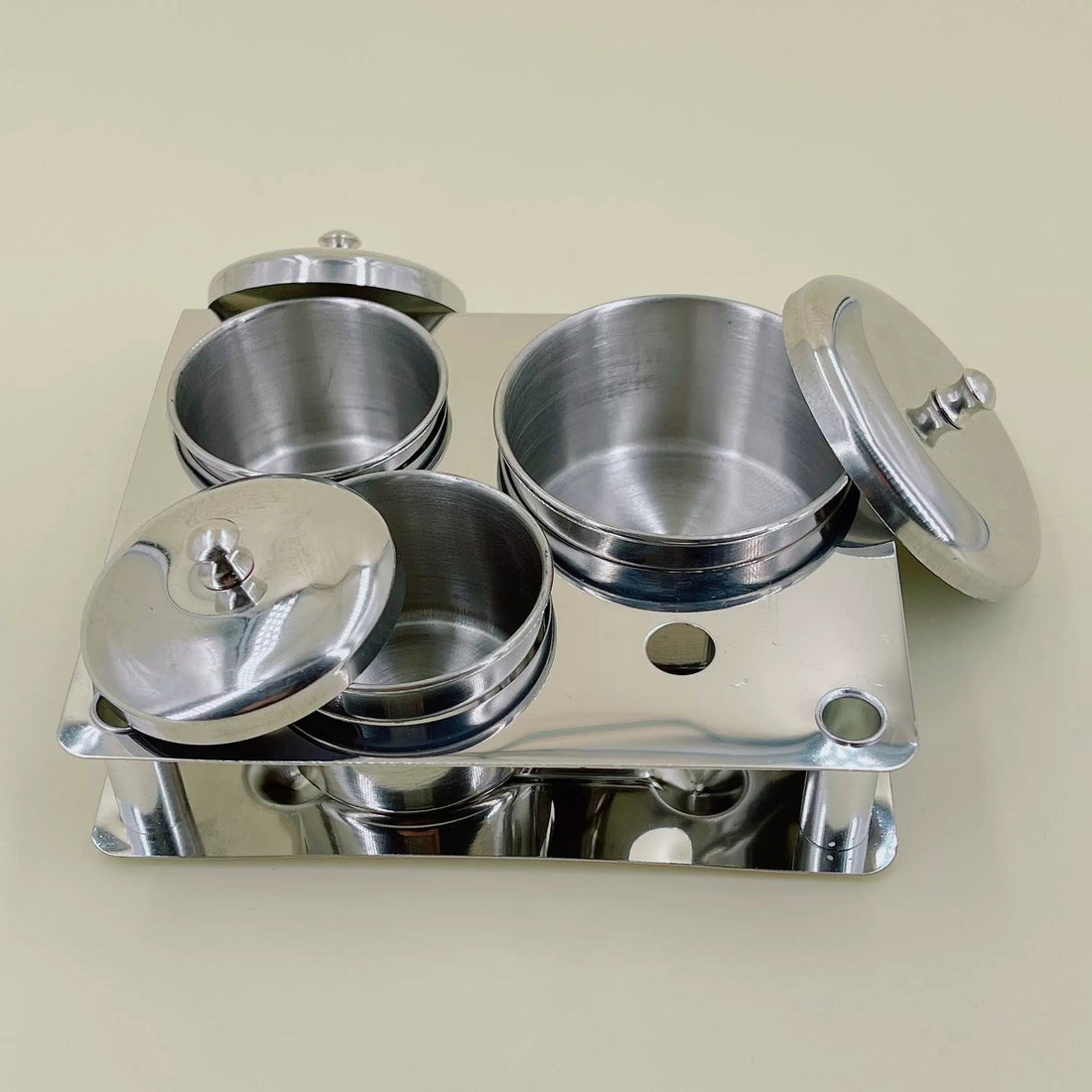 1. Stainless steel watch oil washing jar for precise cleaning by watchmakers.  