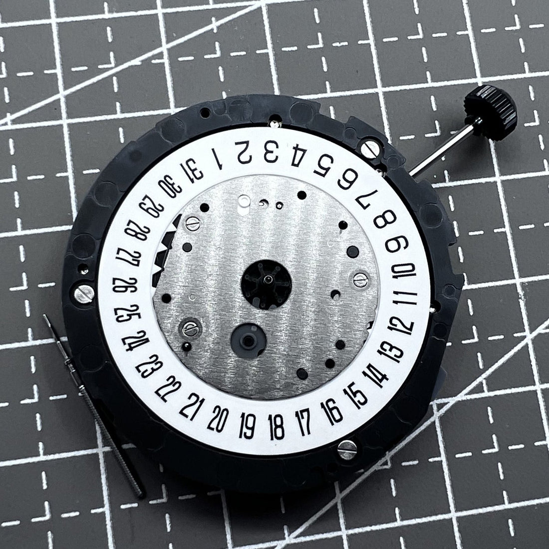 Japan Miyota 6S21 quartz movement with date display at 6 o'clock for precise timekeeping.