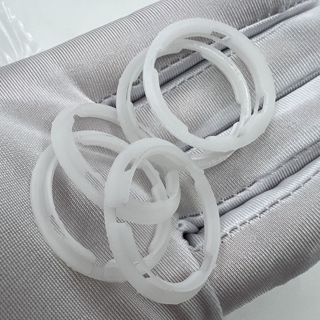 3.9mm Spacer Ring Plastic Watch Case Movement Cushion Mount for ETA 2824/2836 - Perfect for Your Watch Repair Needs
