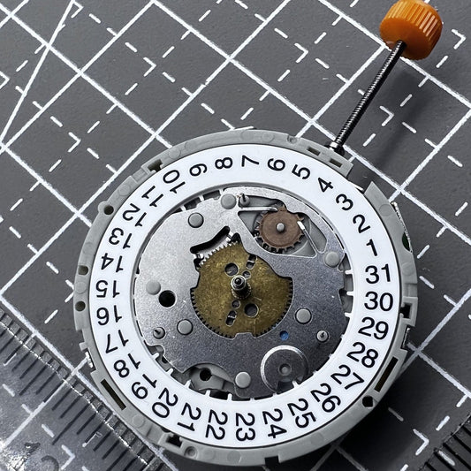 Multifunctional M921 quartz watch with three hands and subdials at 2, 6, and 10 o?clock positions.