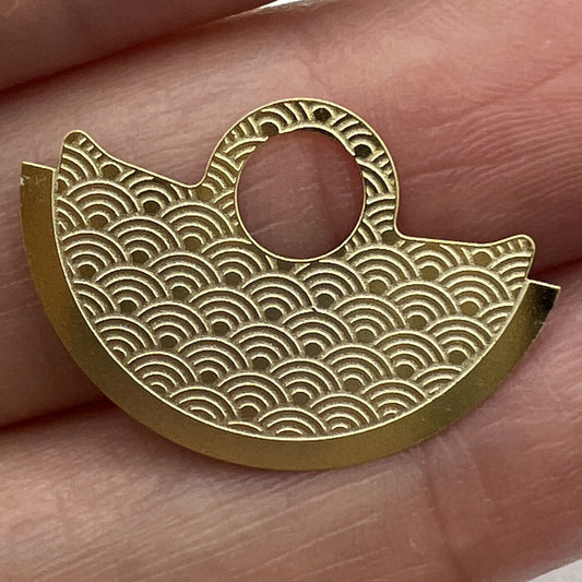 Golden waved metal sheet overlay for Miyota 9015 rotor hammer, enhancing watch movement design