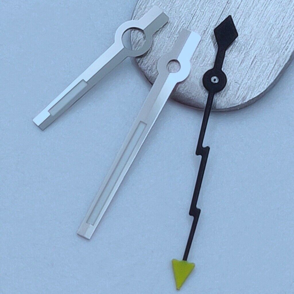 Silver-trimmed black lightning second hand with yellow tip for NH35/36 watches