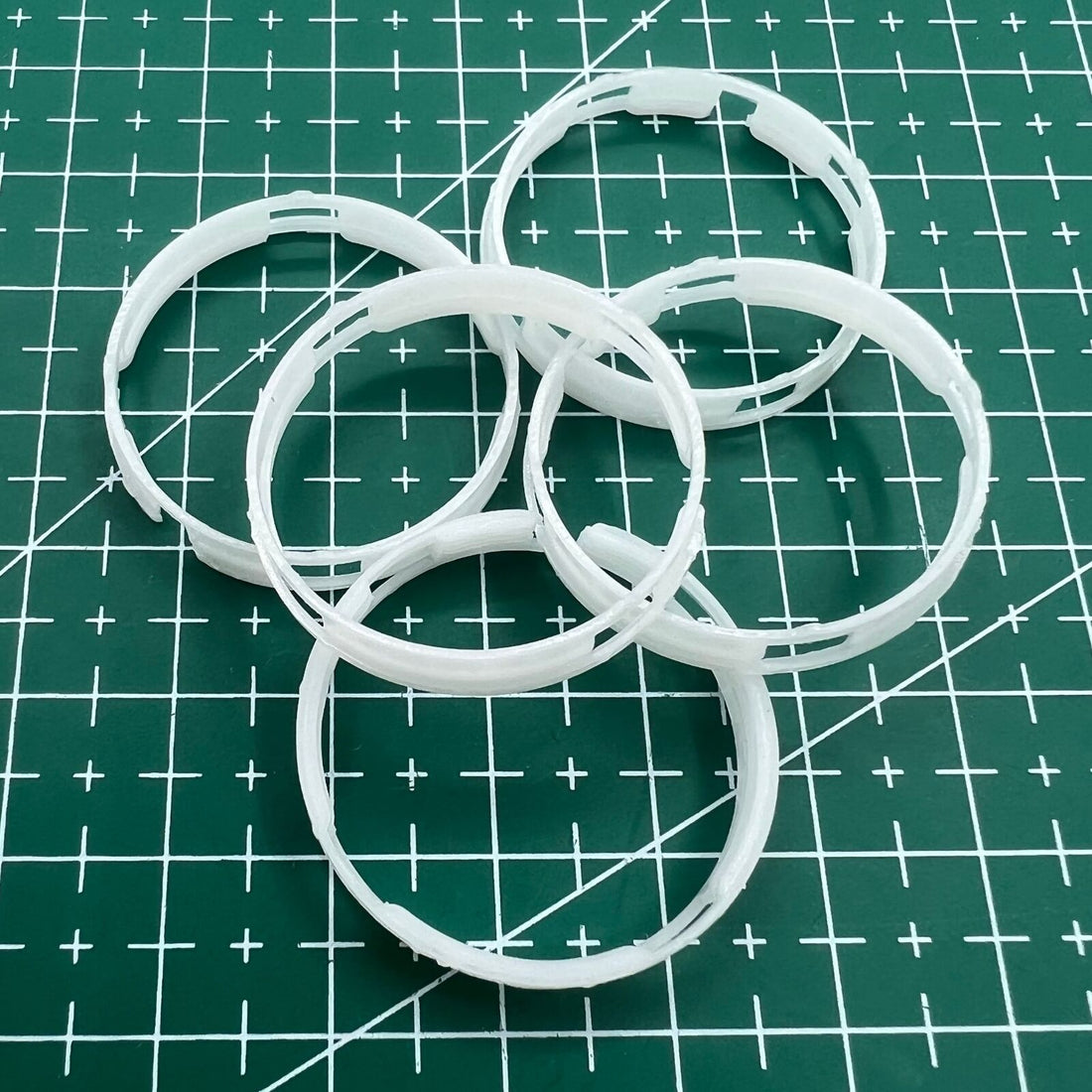 1. Set of 5 ETA 2824/2836/2846 watch movement spacer rings, 4.8mm cushion mount.  
