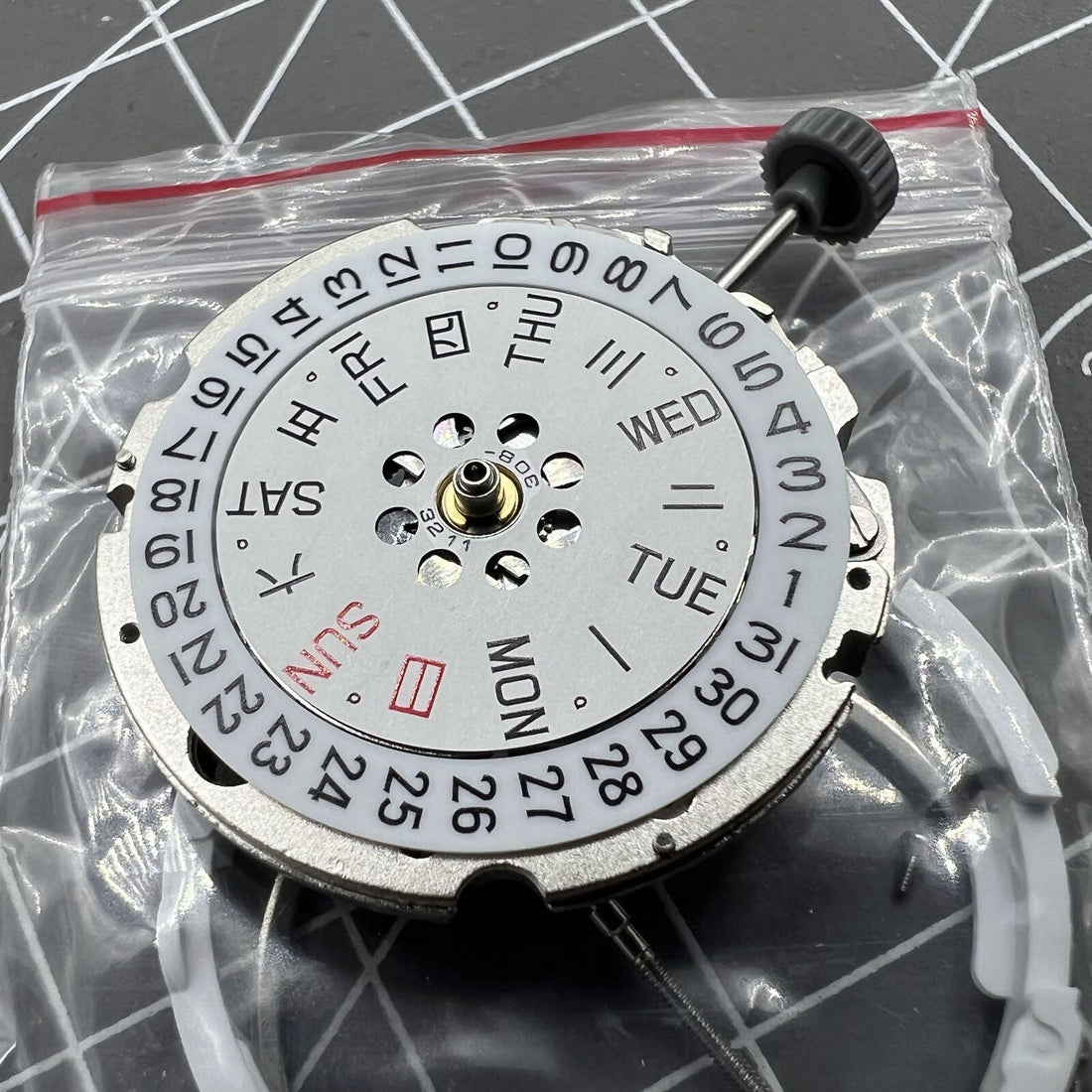 Silver Citizen Men 8200 automatic watch with genuine Japan mechanical movement and stainless steel case.