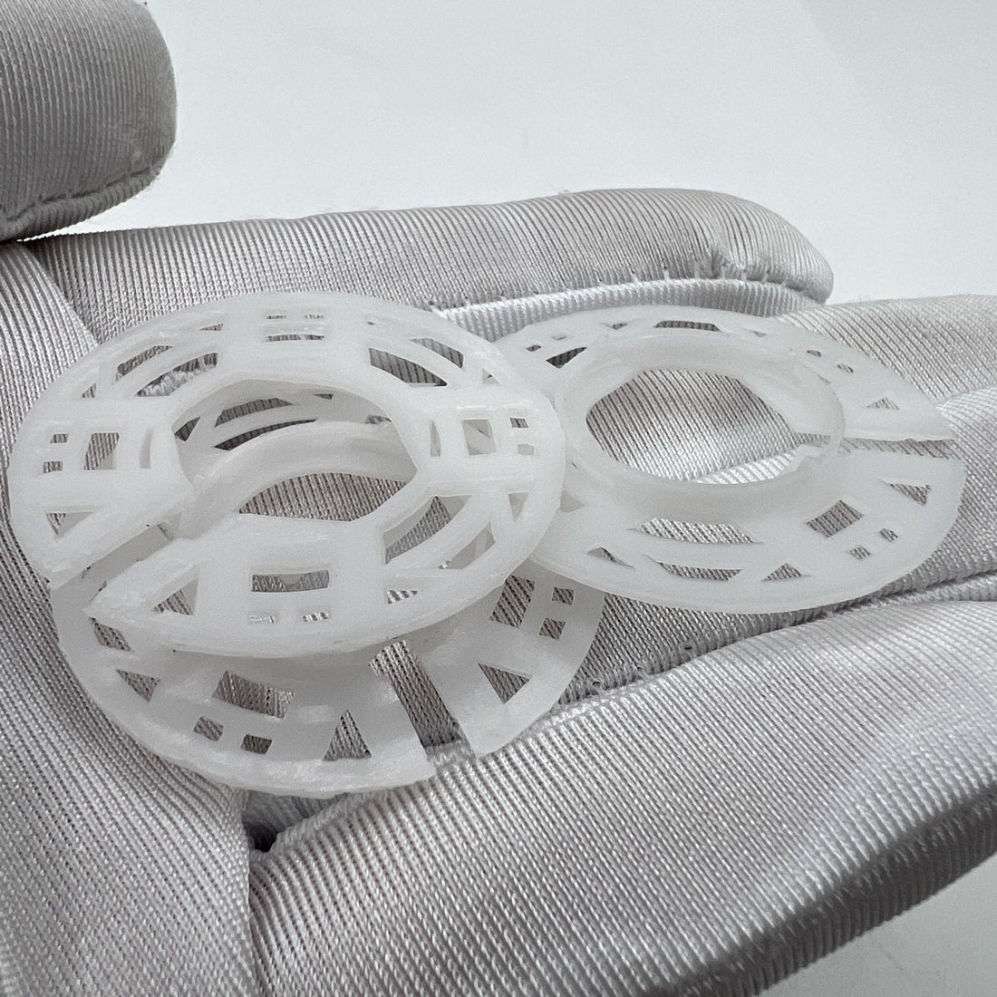 Watch case mount spacer ring 3.6mm height for Miyota 2035, ensuring secure fit and precision adjustments.