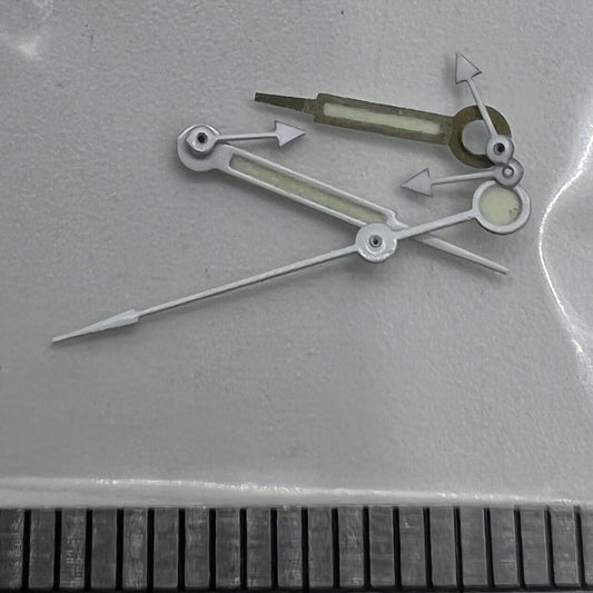 Silver-trimmed green luminous watch hands, 11.5mm, for Miyota 0S80 movement