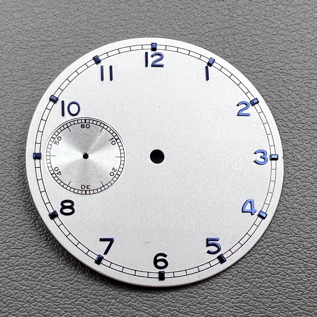 White 37mm pilot watch dial for ETA 6497 movement by BP08, featuring clear numerals and vintage style.