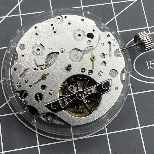 Seagull ST25 ST2502 automatic watch movement showcasing precise mechanical engineering from China.