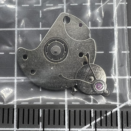 Set of 5 Seagull ST17 automatic wheel bridges with screws for precise watch movement assembly.