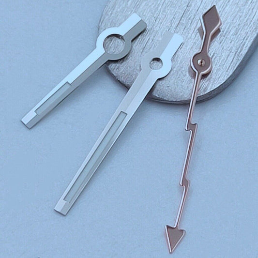 Silver trim rose gold lightning-style second hand for NH35 NH36 watch movements, perfect for precise timekeeping.