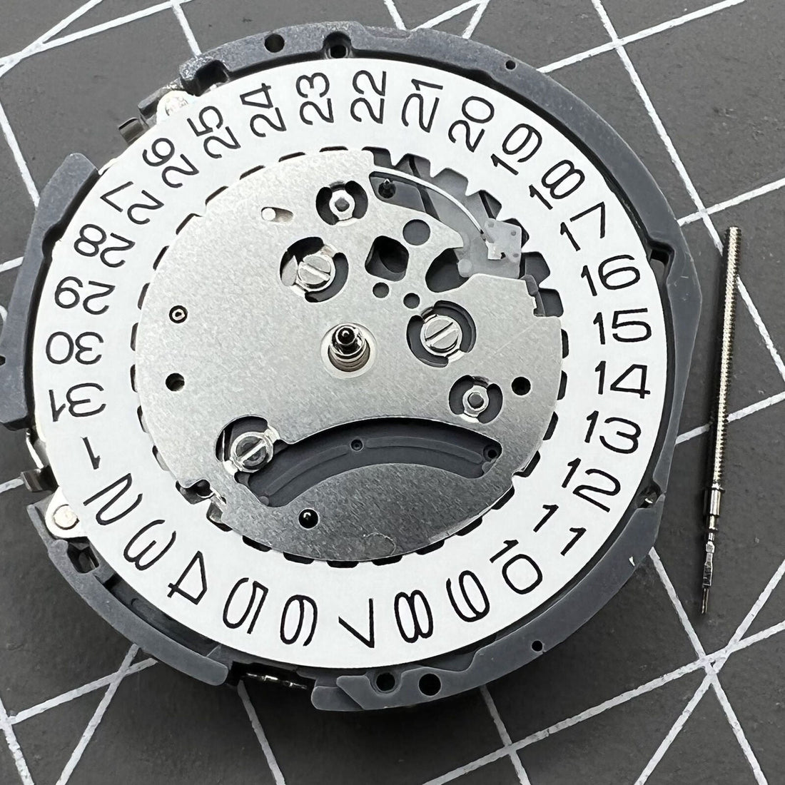 Hattori Epson VK61A Japan-made quartz watch movement for precise timekeeping in watch accessories.