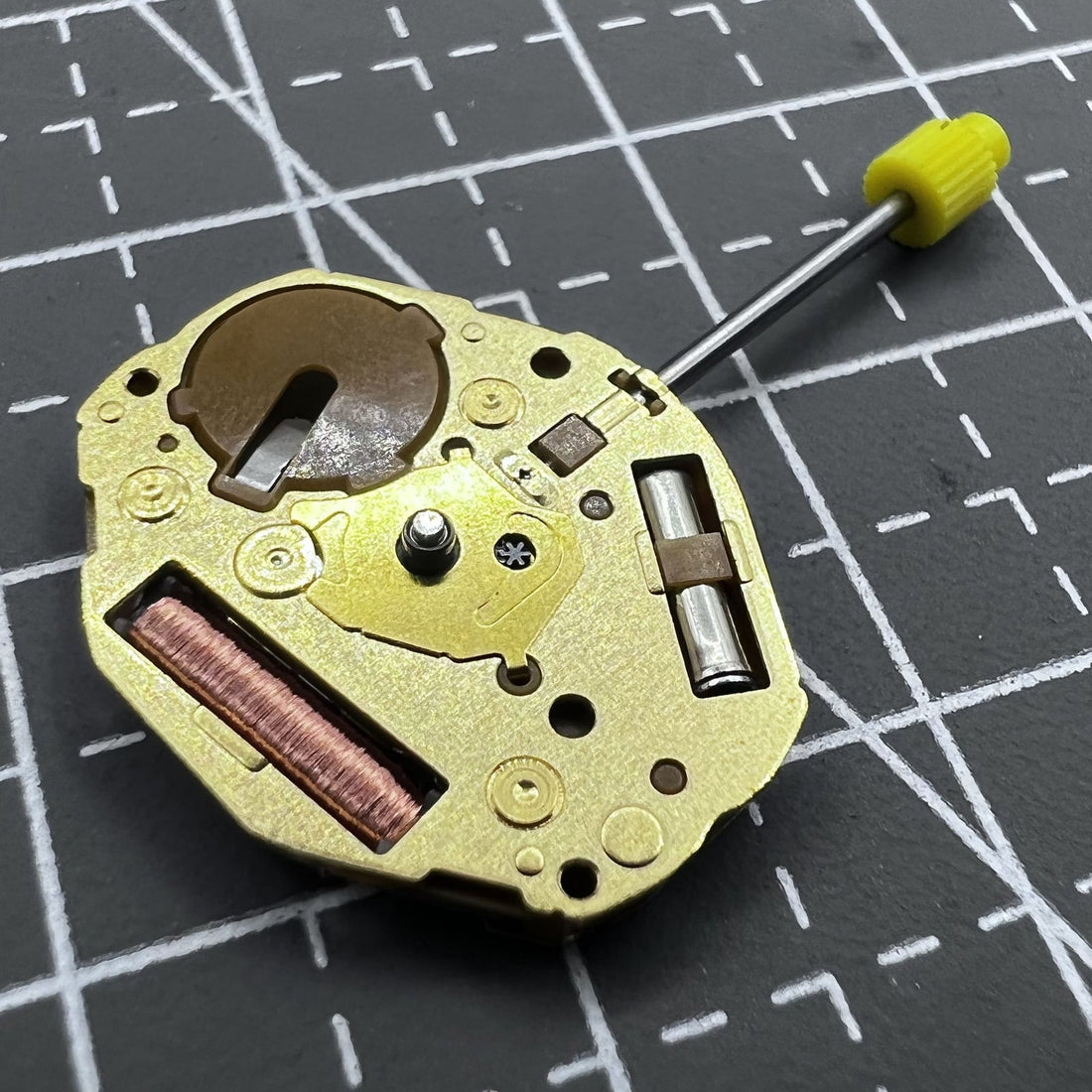 1. Japan Miyota GL20 golden quartz watch movement with 2 hands, precise timekeeping accessory.  