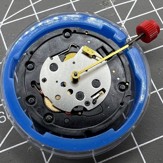Swiss Made ETA G15.562 quartz movement for precise 3-hand watch functionality by ETA.