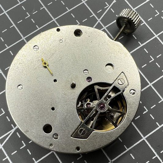 Seagull Tianjin ST25 watch movement with small second at 12 o?clock, precision mechanical design.