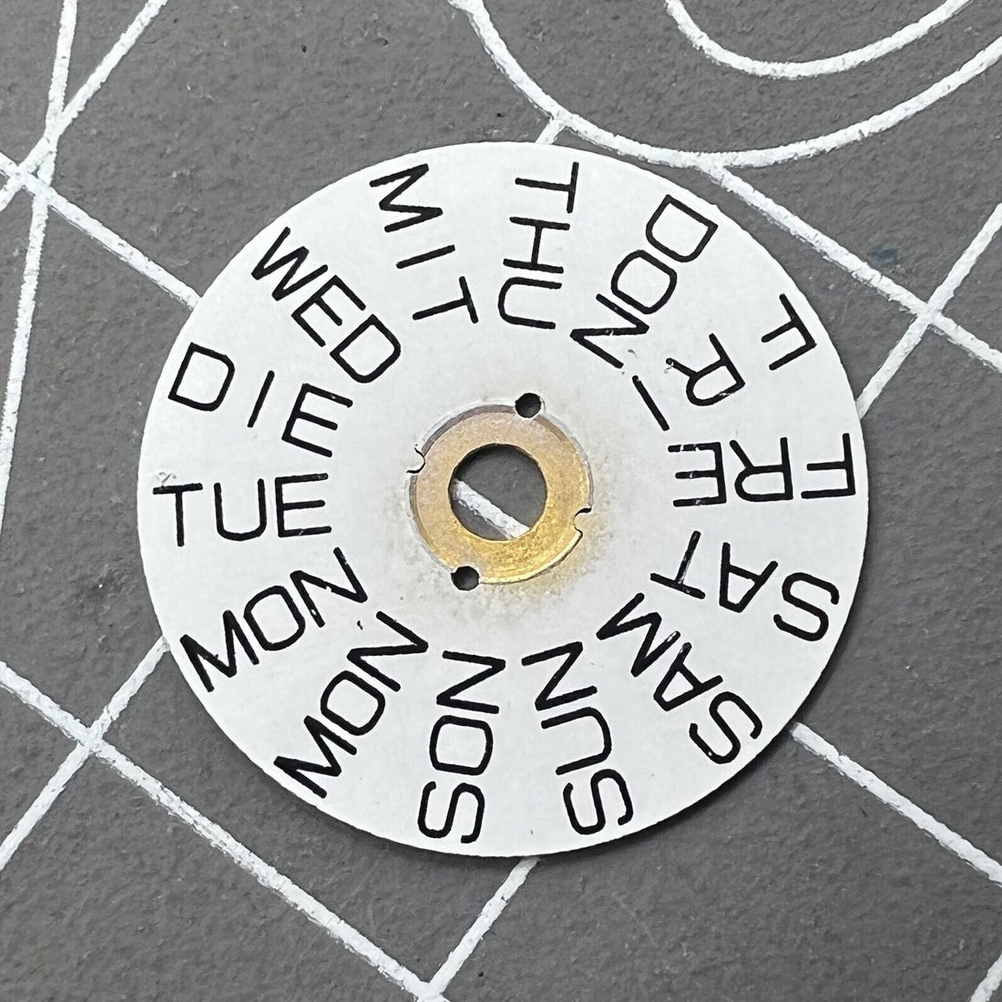 White watch accessory with English font week disk, fits 2836 movement, date at 9 o?clock, brand Generic.