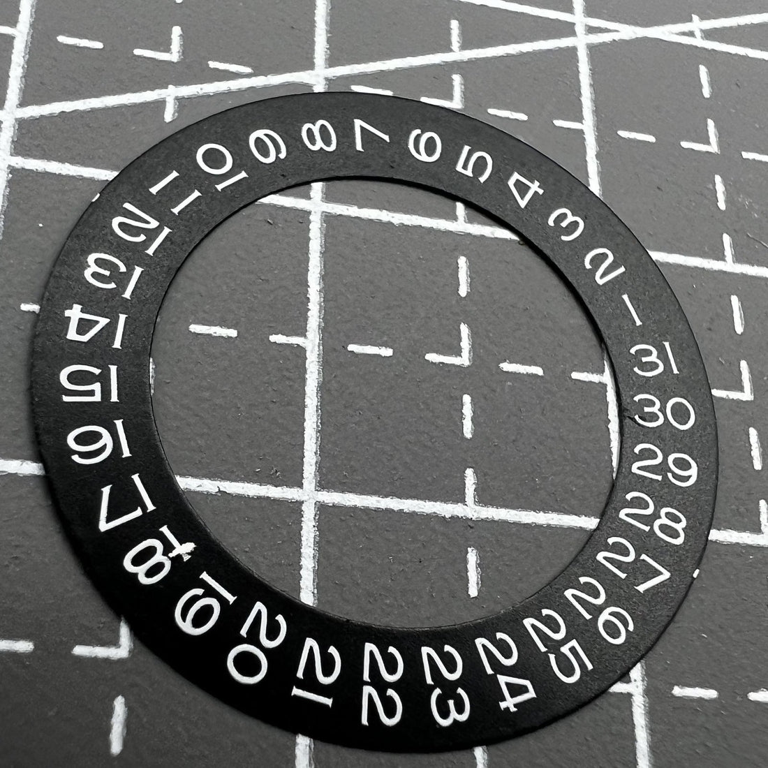 Datumsrad Overlay Wei� for ETA2824 2836 Miyota 8215 8200 with date window at 3 o'clock