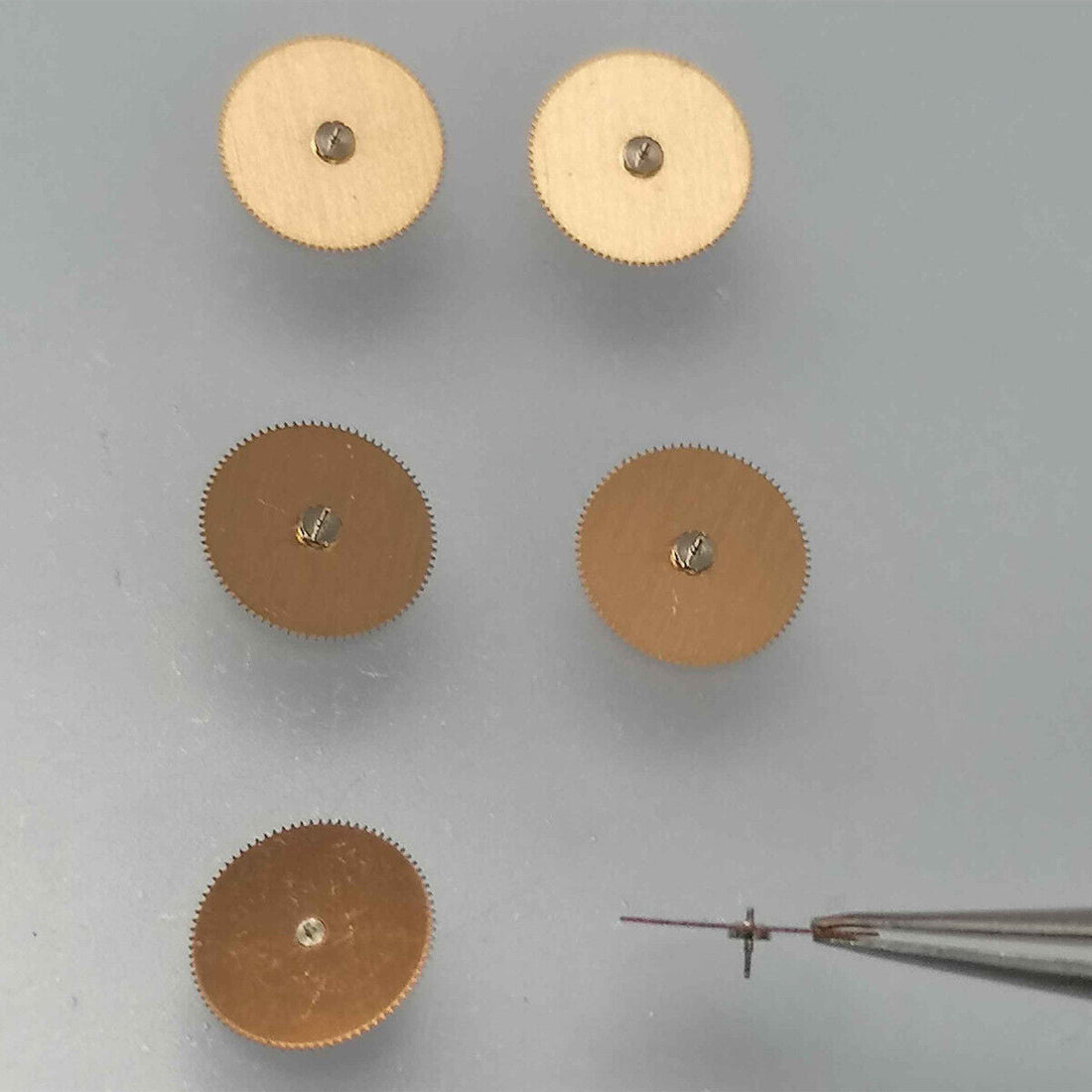 Second wheel gear at 3 o'clock position for Epson VD54 movement watch part, precision gear component.