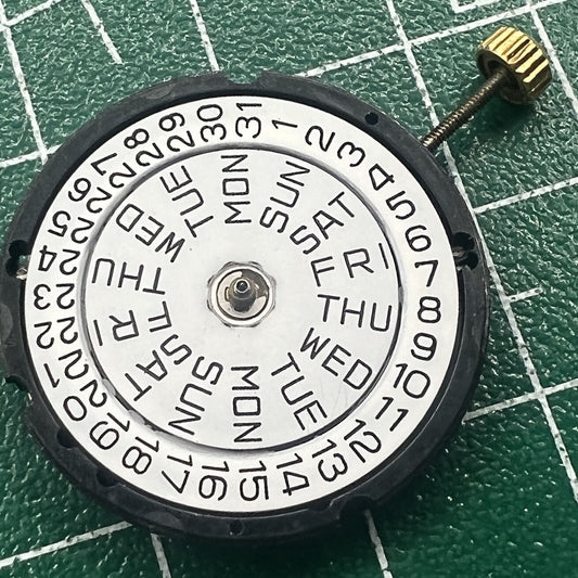 Wholesale ISA 307 quartz watch movement with date display at 3 o'clock, original brand new for watch repairs.