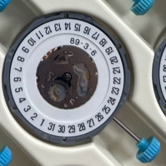 Miyota 6M12 quartz movement with date at 6 o'clock, 3 hands - precision Japan-made watch accessory.