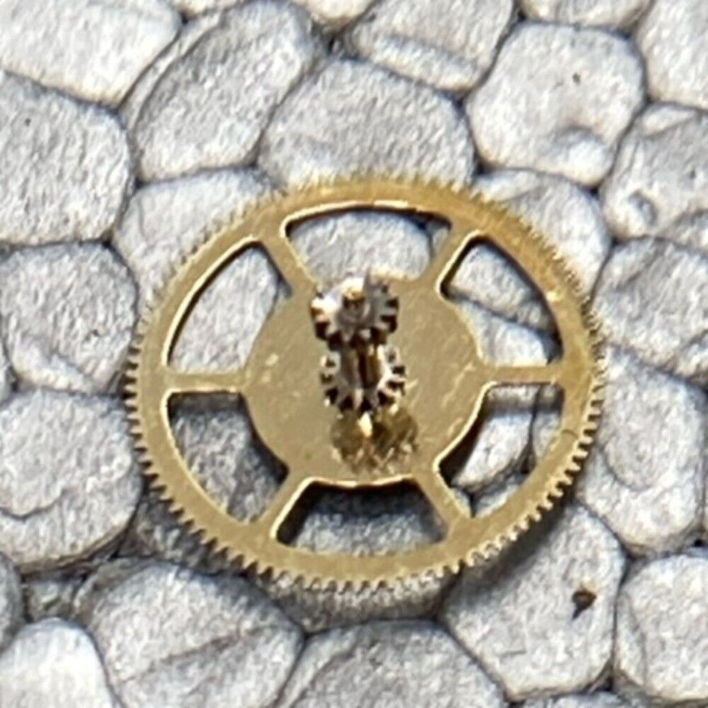 Swiss Made third wheel gear for SA100 watch movement, precision repair part.