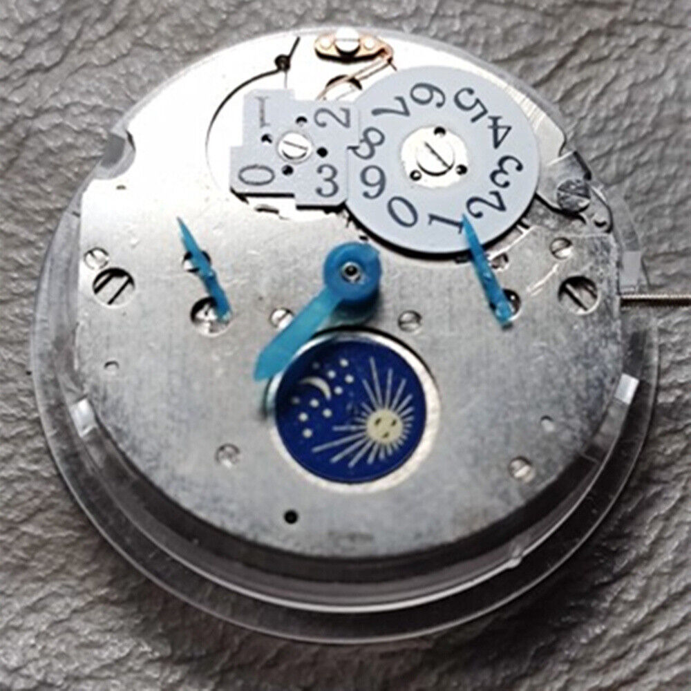 China Made automatic mechanical watch movement with big date, ideal replacement for Orient watches.