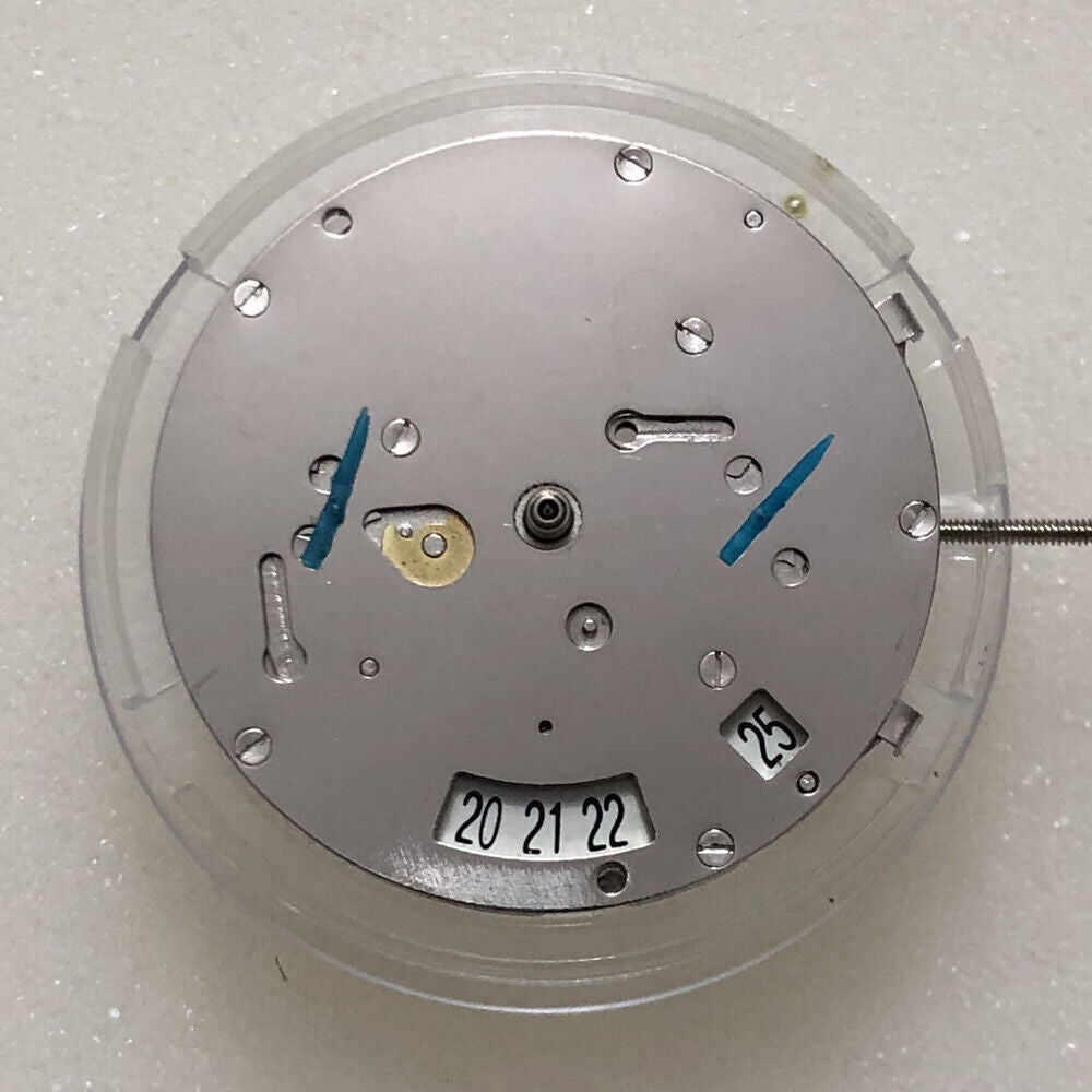 Mingzhu 2813 automatic mechanical watch movement with single calendar at 6 o'clock position for precise timekeeping.
