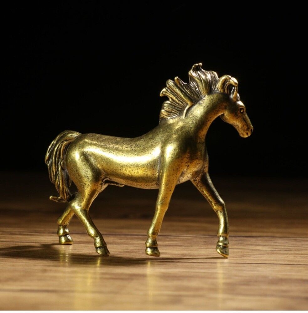 Solid copper horse trinket, vintage hand-carved bronze model figurine for decor and collectibles.