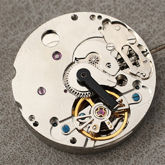 Shanghai Silver JH5001 multifunctional automatic watch with mechanical movement, sleek design for daily wear.
