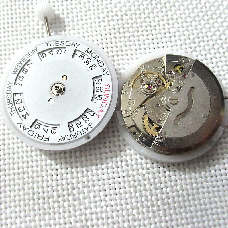Silver automatic watch with MINGZHU 2813 mechanical movement, date and day display