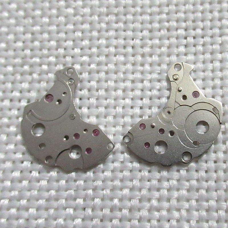 Watch part up wheel bridge splint for NH05 NH06 movement, durable generic replacement component.