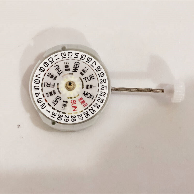 Sunon PE25 quartz watch movement with 3 hands and day-date display for precise timekeeping.