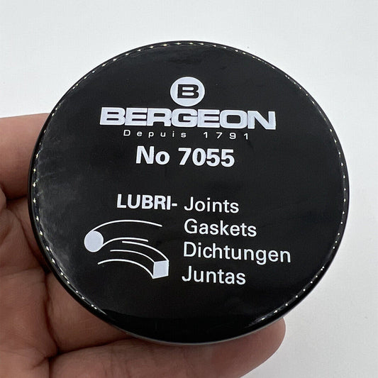 Bergeon 7055 silicon lubricant for watch seals, ensuring smooth gasket performance and protection.