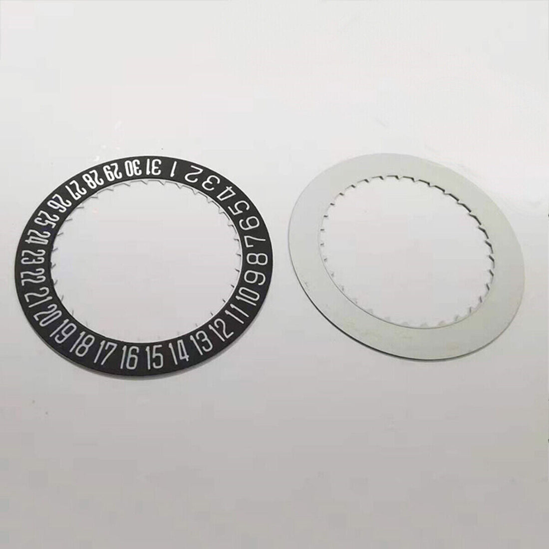 Black date wheel overlay for 9015 movement, date at 6 o'clock, generic watch accessory.