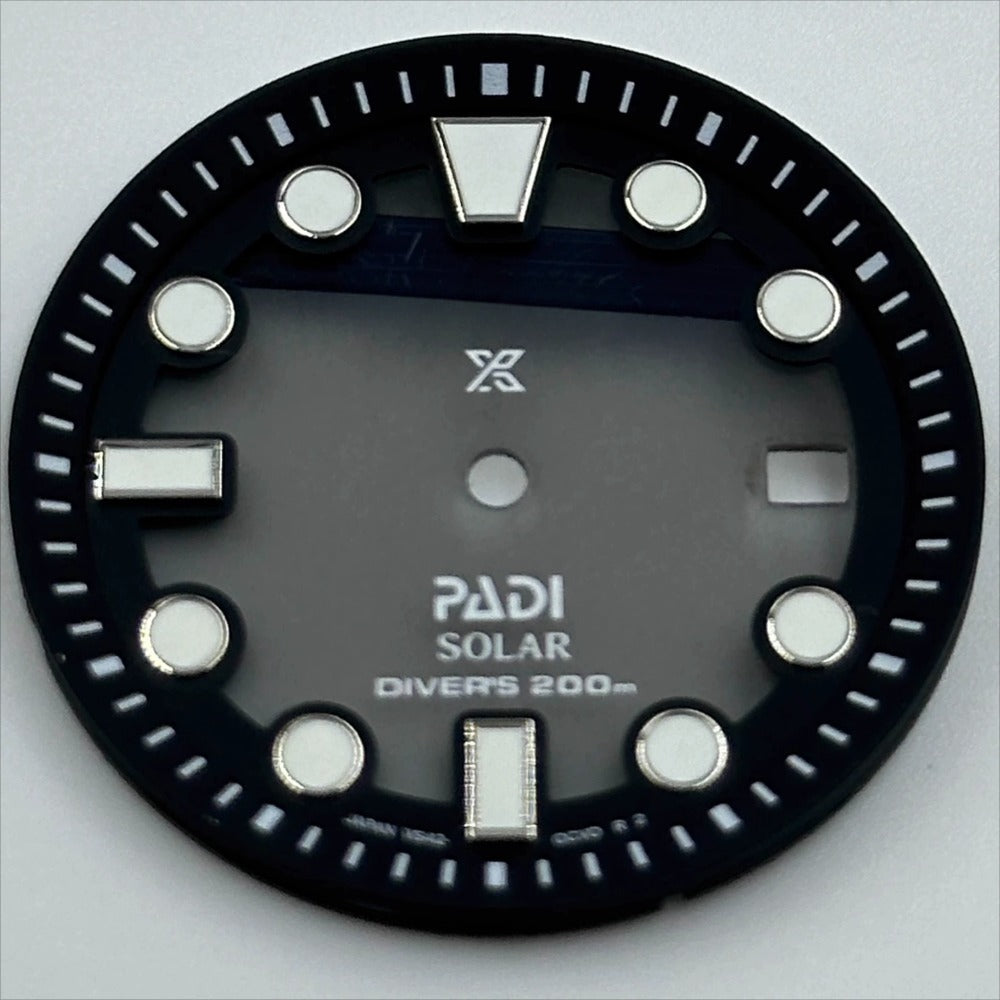 Gradual black diving Datejust watch dial with green luminous markers, compatible with VS42 movement.