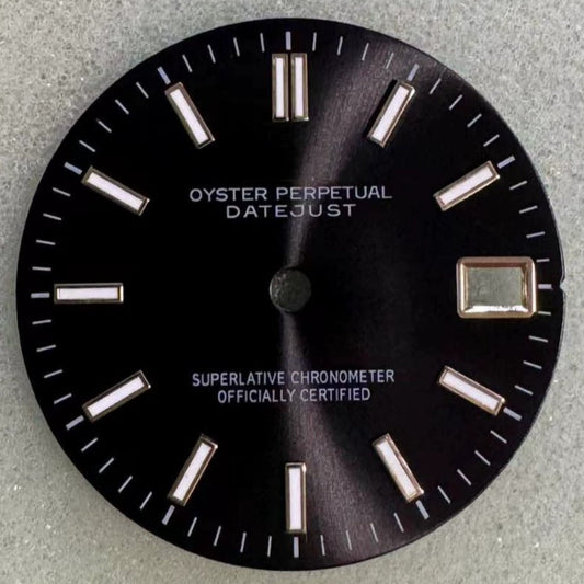 Black dial with golden trim and green lume for NH35 movement, Nail Datejust style
