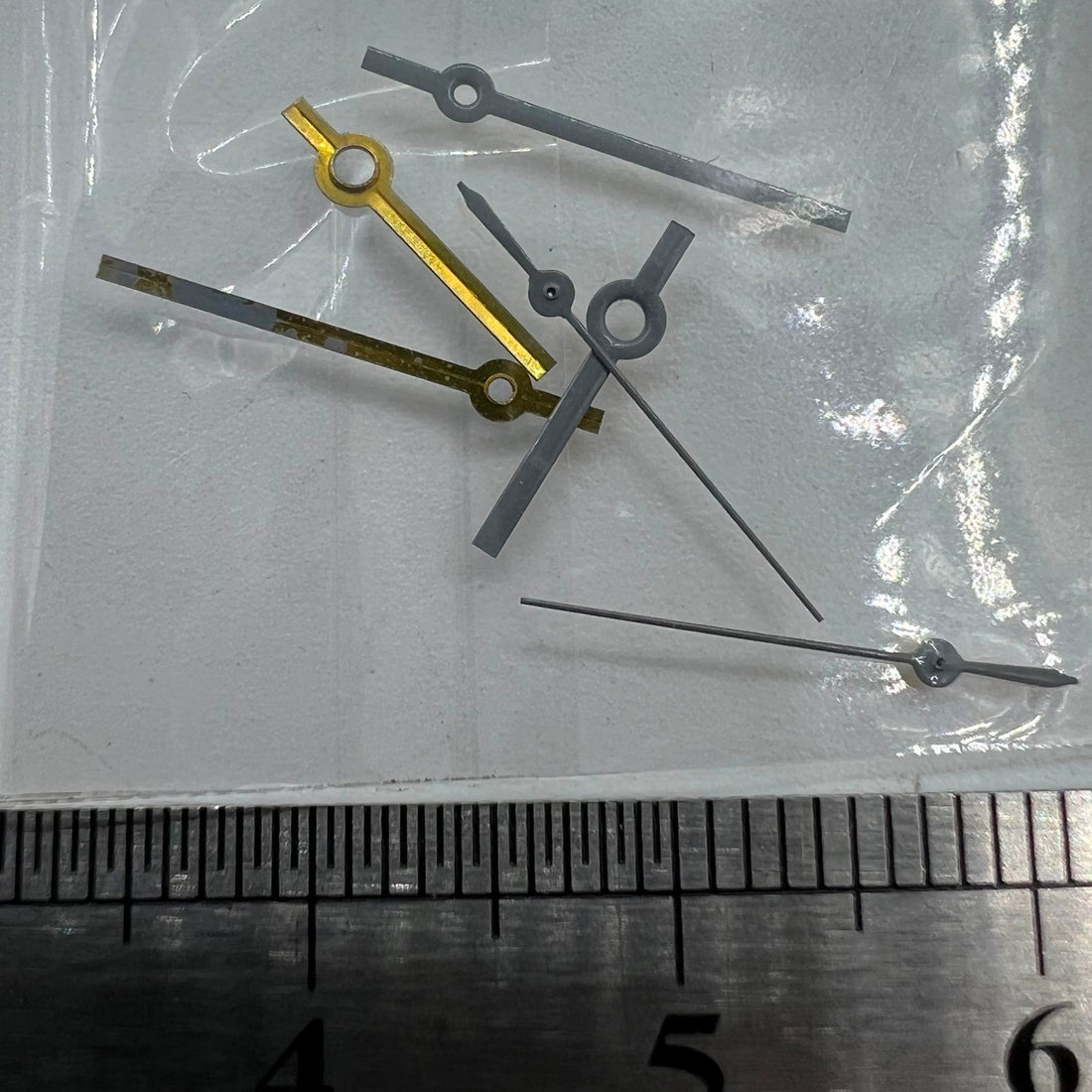 Silver Set of Watch Hands for Miyota 2035 Movement - Perfect for Your Timepiece Restoration
