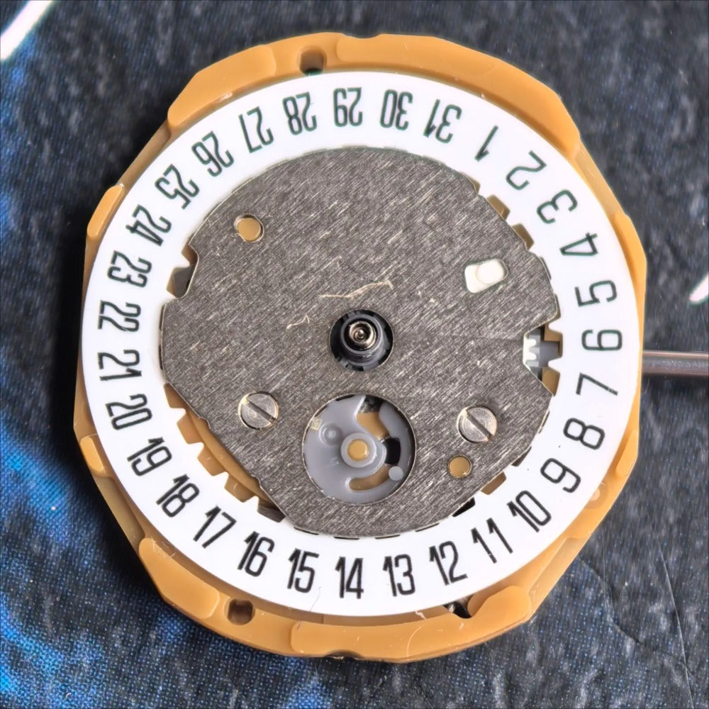 Miyota GL10 quartz watch movement with date at 6, Japan-made precision by Miyota.