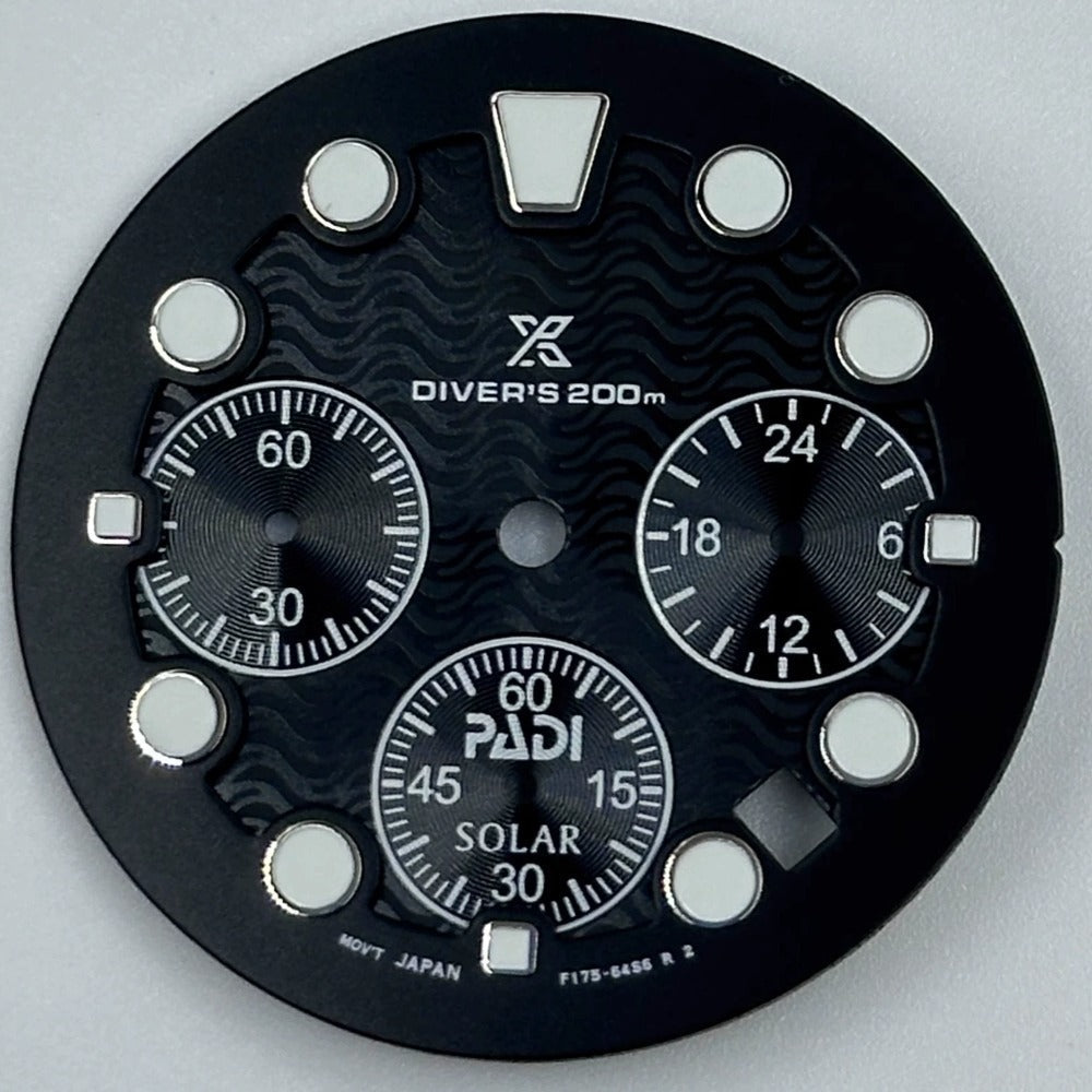 31mm Modified Black Green Luminous Watch Dial with Single Calendar for VD53 Movement, perfect for precise timekeeping.