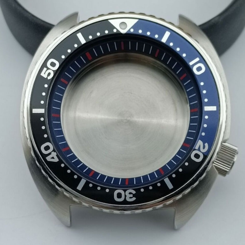 Silver 42.5mm watch case with blue bezel and black-blue ring for NH35, NH36, NH38, NH70 movements.