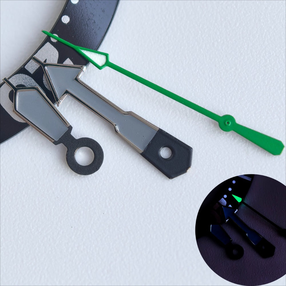 Silver-trimmed grey and green lume watch hands for NH35/36 movement, perfect for precise time visibility.