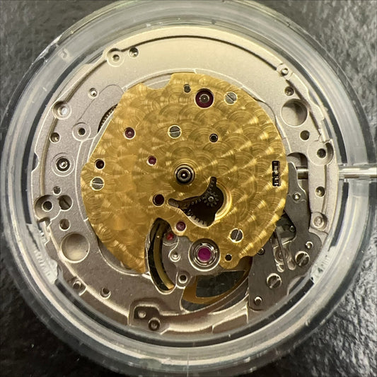 Miyota 90S5 mechanical movement with three hands, no calendar, Japan-made watch part by Miyota